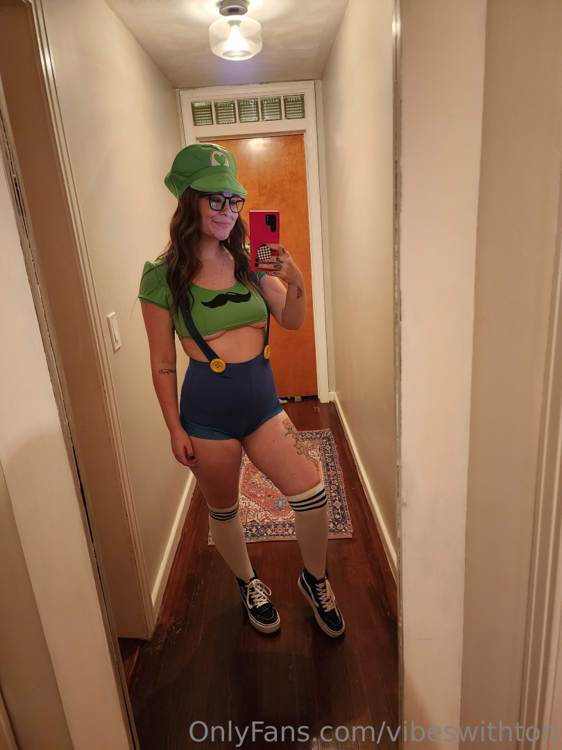 Photo by vibeswithtori published on May 12,2023 20:05:53 - BestThots