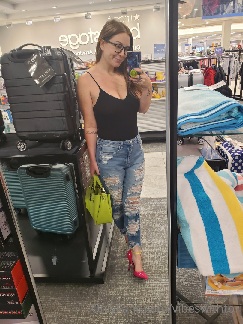 Photo by vibeswithtori published on May 12,2023 20:06:13 - BestThots