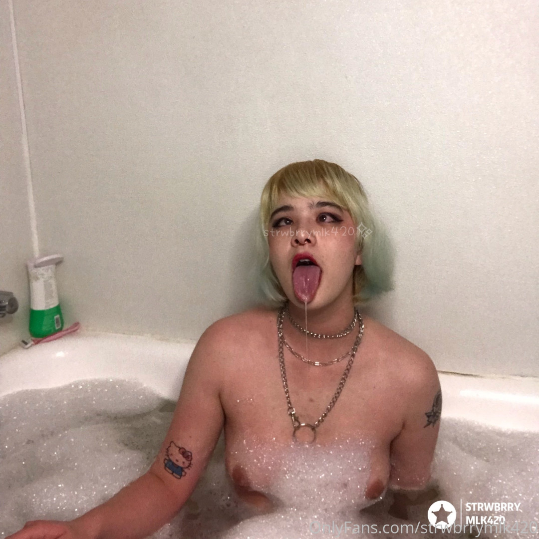Photo by strwbrrymlk420 published on June 13,2023 11:16:50 - BestThots