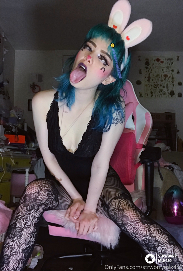 Photo by strwbrrymlk420 published on June 13,2023 11:18:06 - BestThots