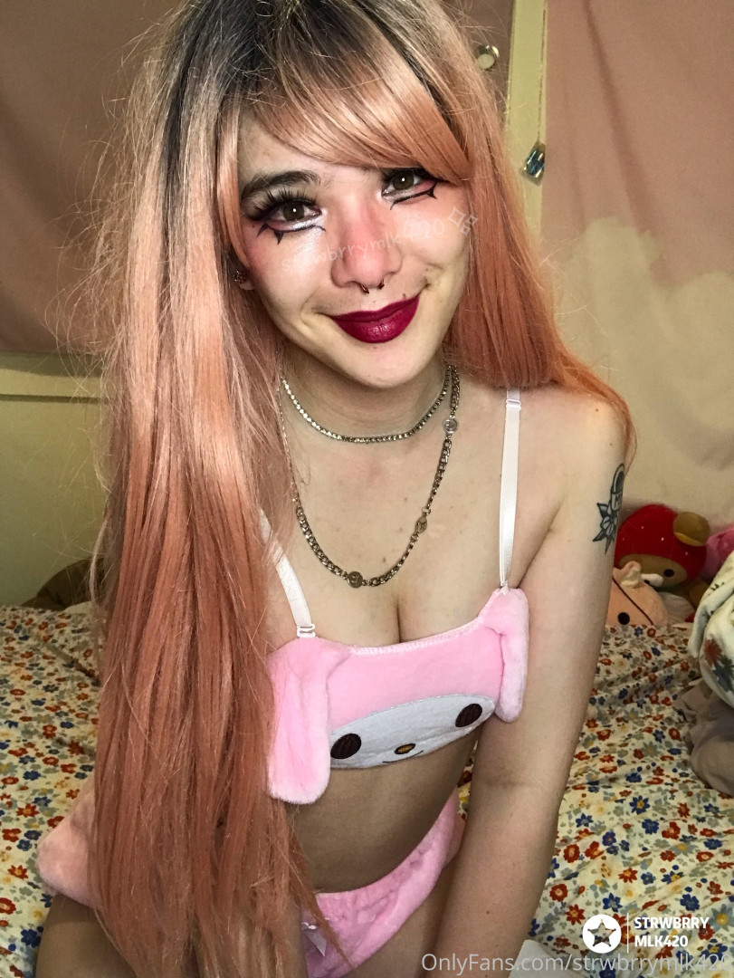 Photo by strwbrrymlk420 published on June 13,2023 11:19:09 - BestThots