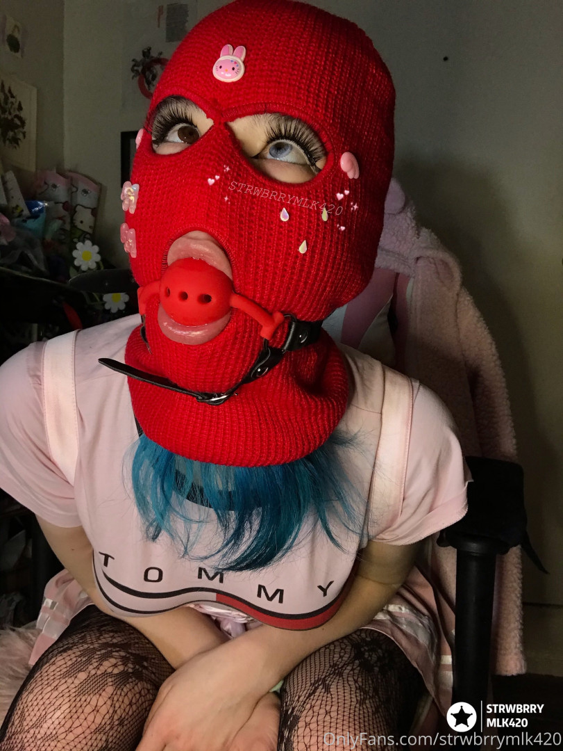 Photo by strwbrrymlk420 published on June 13,2023 11:20:07 - BestThots