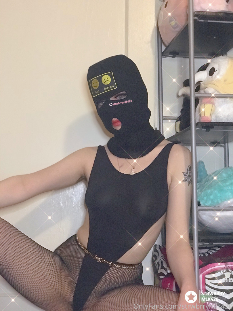 Photo by strwbrrymlk420 published on June 13,2023 11:21:14 - BestThots