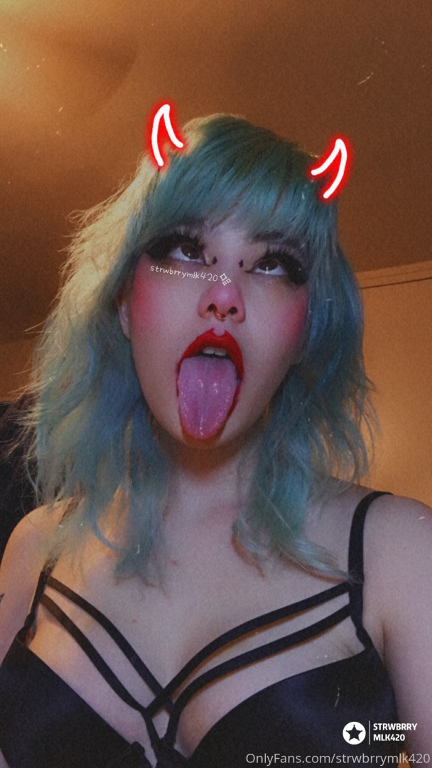 Photo by strwbrrymlk420 published on June 13,2023 11:22:21 - BestThots