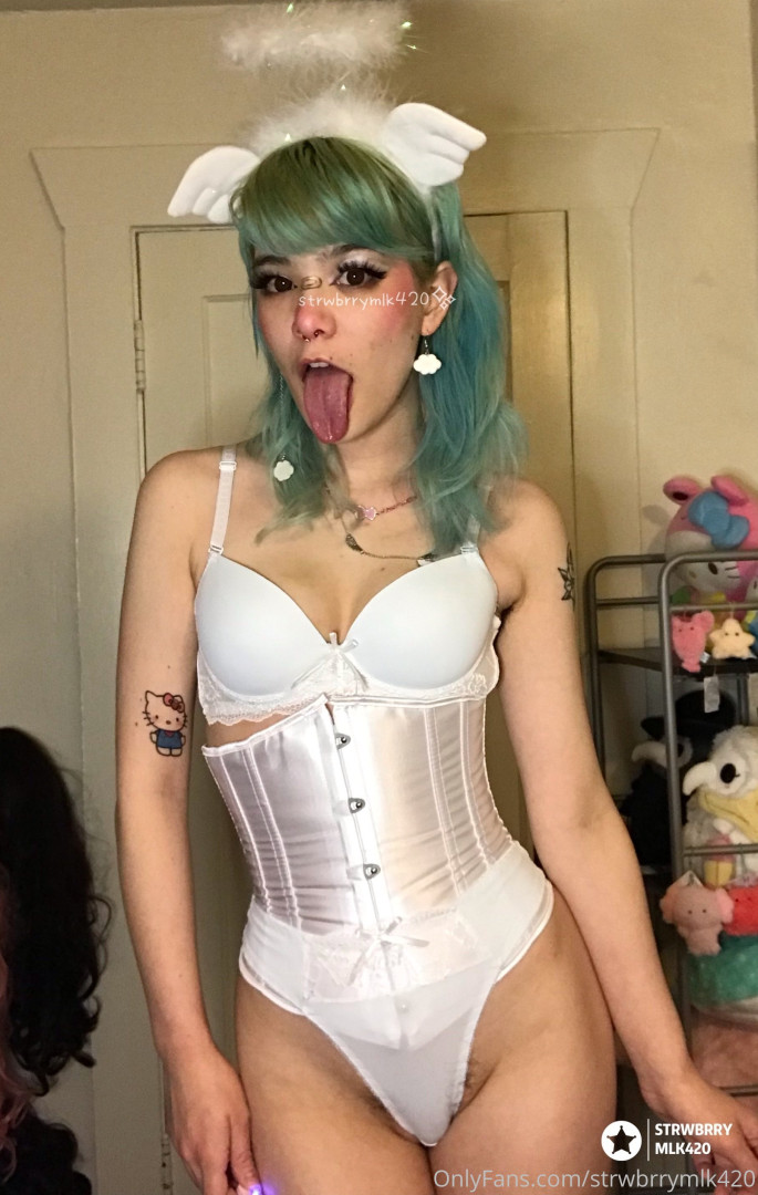 Photo by strwbrrymlk420 published on June 13,2023 11:26:51 - BestThots
