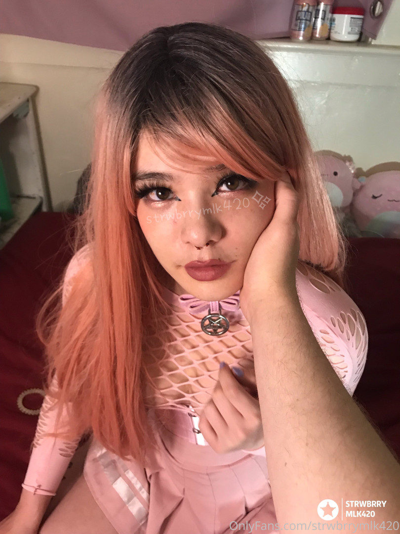 Photo by strwbrrymlk420 published on June 13,2023 11:28:13 - BestThots