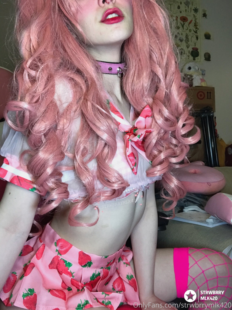 Photo by strwbrrymlk420 published on June 13,2023 11:32:38 - BestThots
