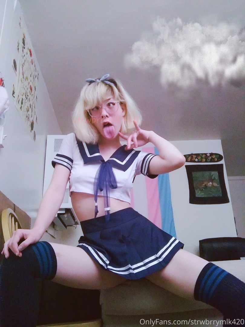 Photo by strwbrrymlk420 published on June 13,2023 11:34:31 - BestThots