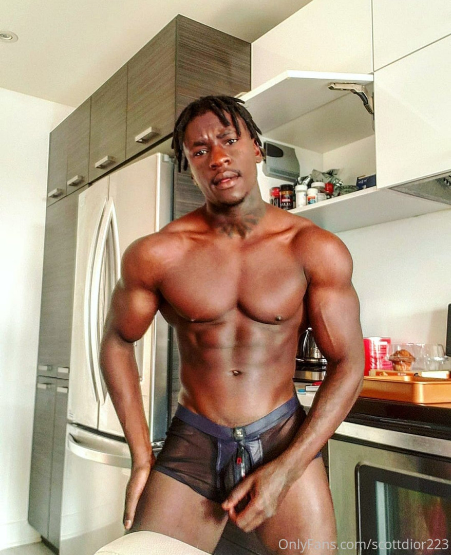 Photo by scottdior223 published on October 11,2023 14:01:49 - BestThots