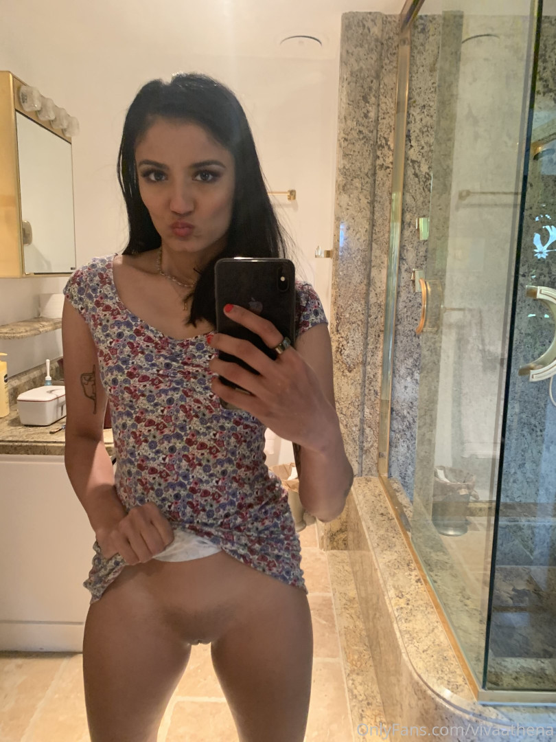 Photo by vivaathena published on October 12,2023 03:14:20 - BestThots