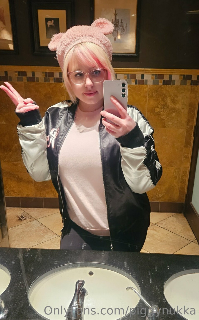 Photo by piggynukka published on August 1,2023 06:23:22 - BestThots