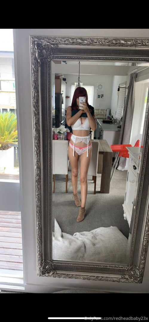 Photo by redheadbarbiexo published on June 14,2023 10:01:35 - BestThots