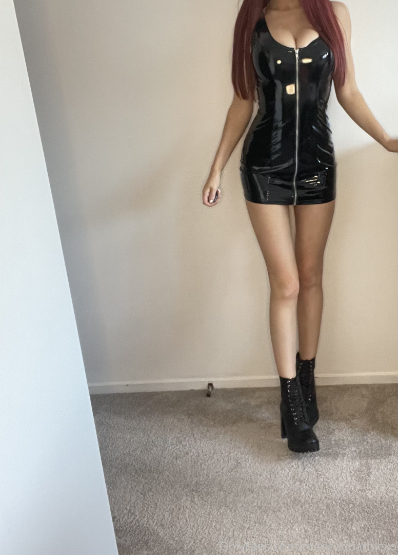 Photo by redheadbarbiexo published on June 14,2023 10:02:39 - BestThots