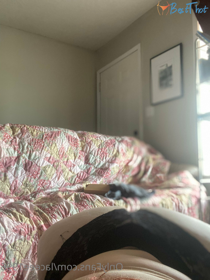 Photo by laceee1996 published on December 13,2024 17:03:04 - BestThots