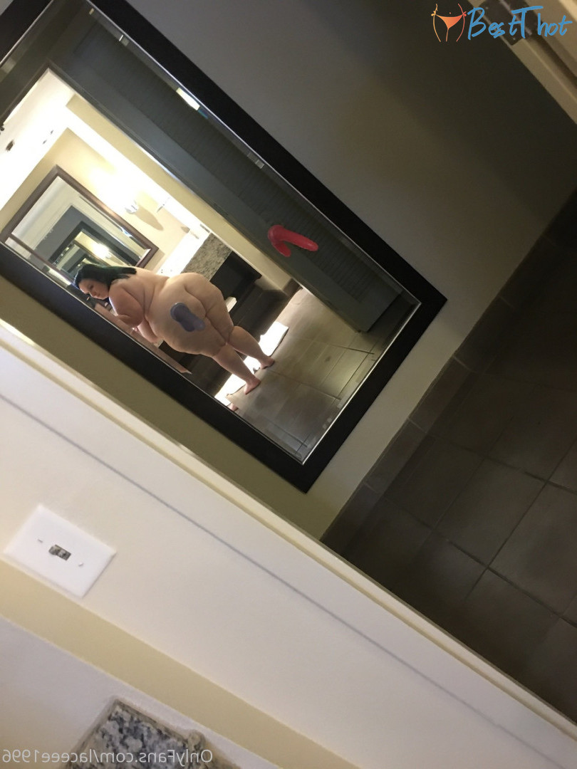 Photo by laceee1996 published on December 13,2024 17:03:46 - BestThots