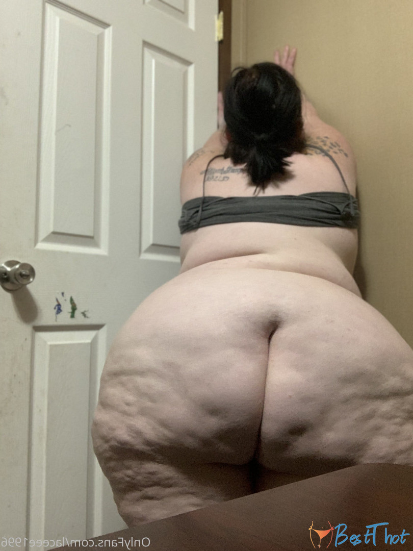 Photo by laceee1996 published on December 13,2024 17:05:31 - BestThots