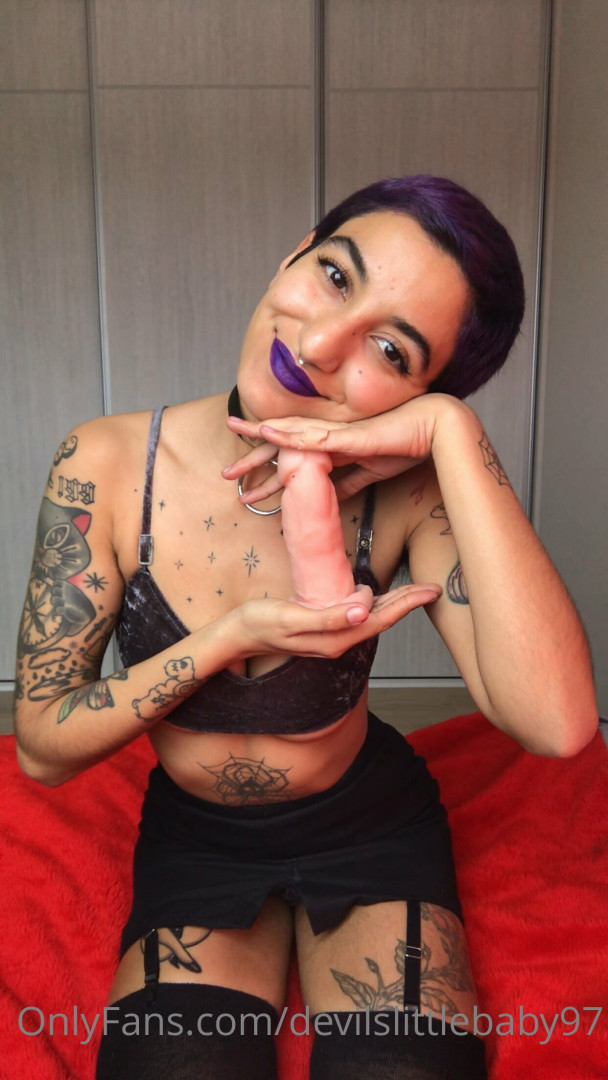 Photo by devilslittlebaby97 published on October 13,2023 10:20:15 - BestThots