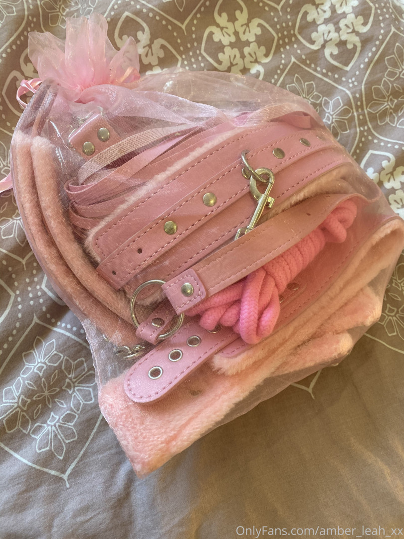 Photo by redheadedbabexx published on October 16,2023 17:16:59 - BestThots