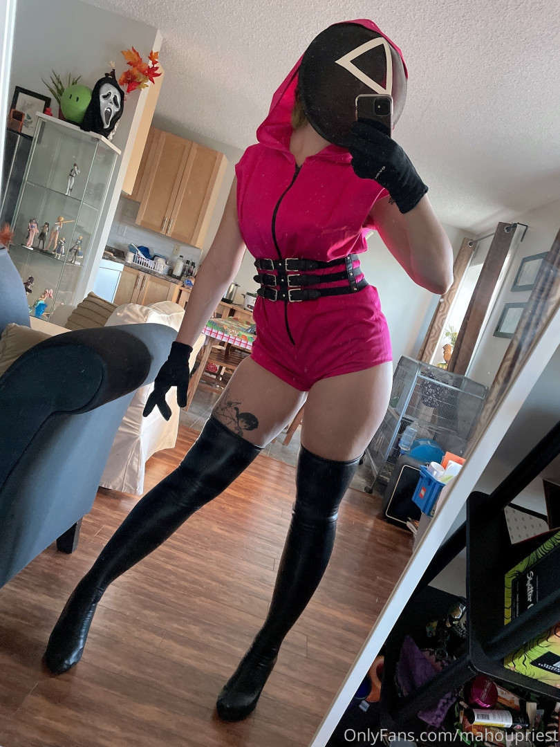 Photo by mahoupriest published on May 22,2023 01:38:33 - BestThots