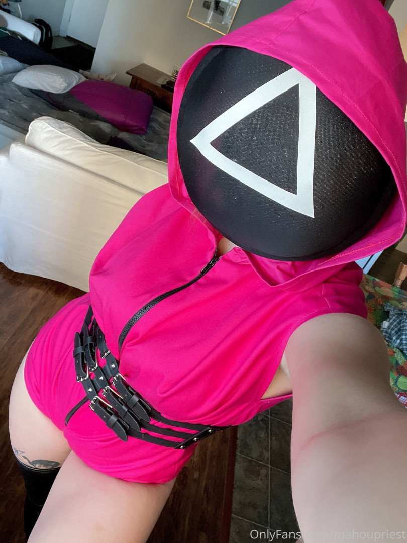 Photo by mahoupriest published on May 22,2023 01:39:19 - BestThots