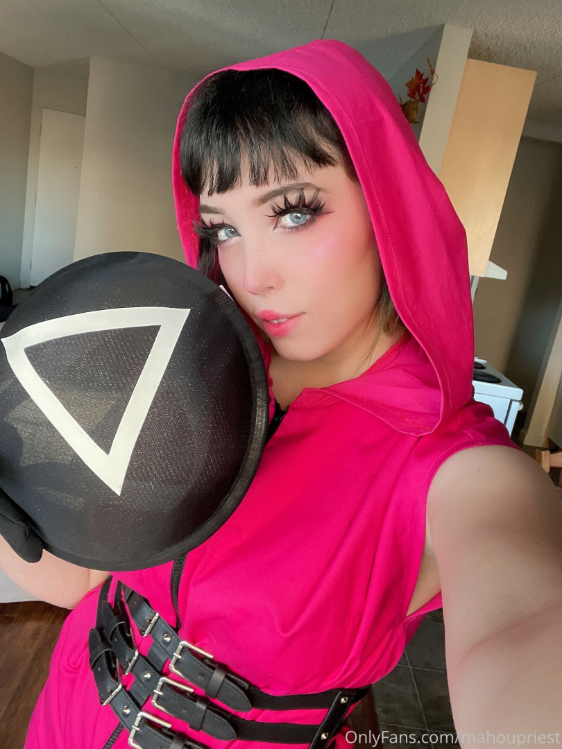 Photo by mahoupriest published on May 22,2023 01:39:20 - BestThots