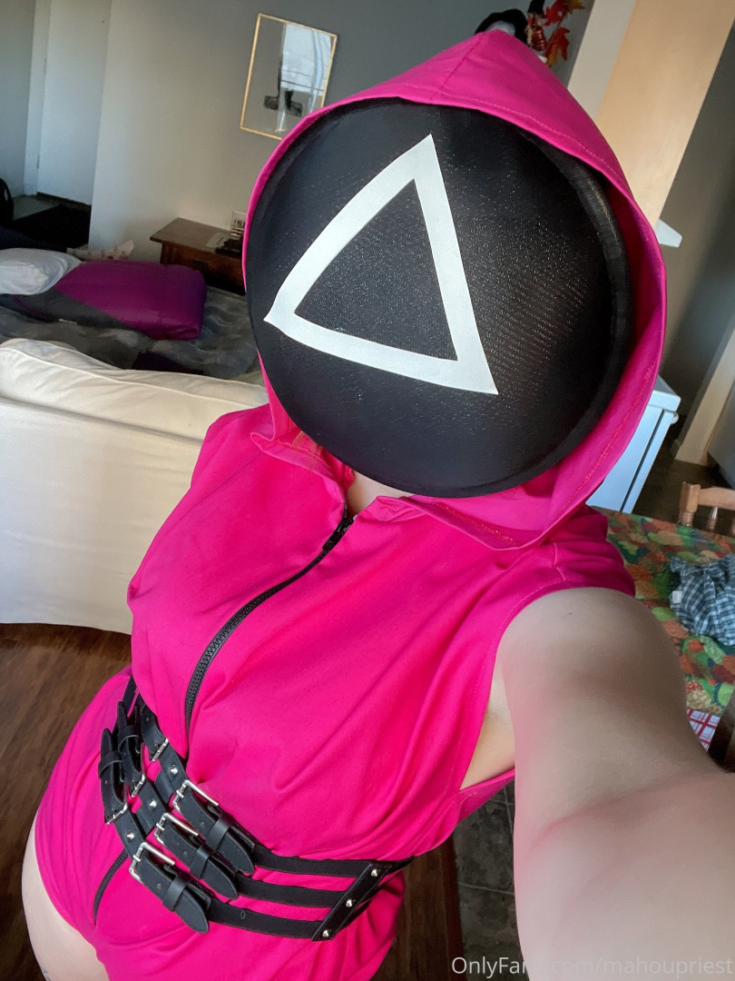 Photo by mahoupriest published on May 22,2023 01:39:32 - BestThots