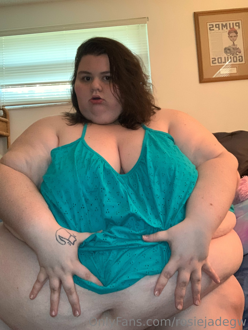 Photo by rosiejadegw published on May 18,2023 17:29:17 - BestThots