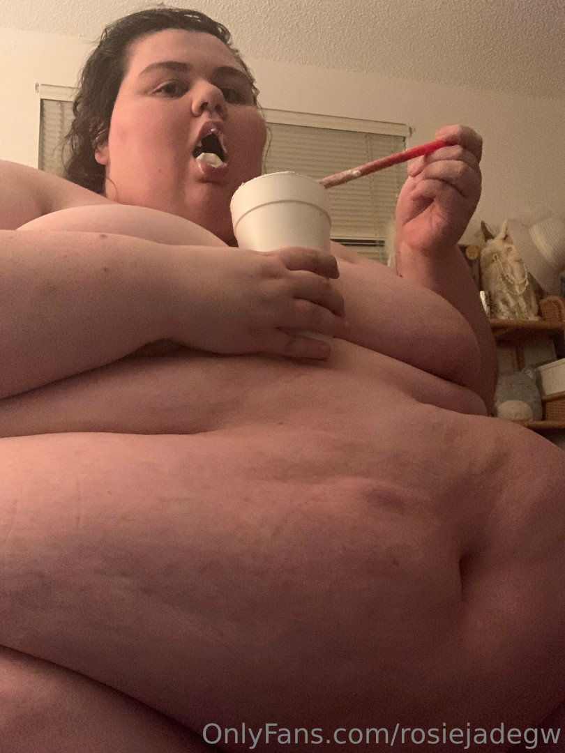 Photo by rosiejadegw published on May 18,2023 17:30:22 - BestThots