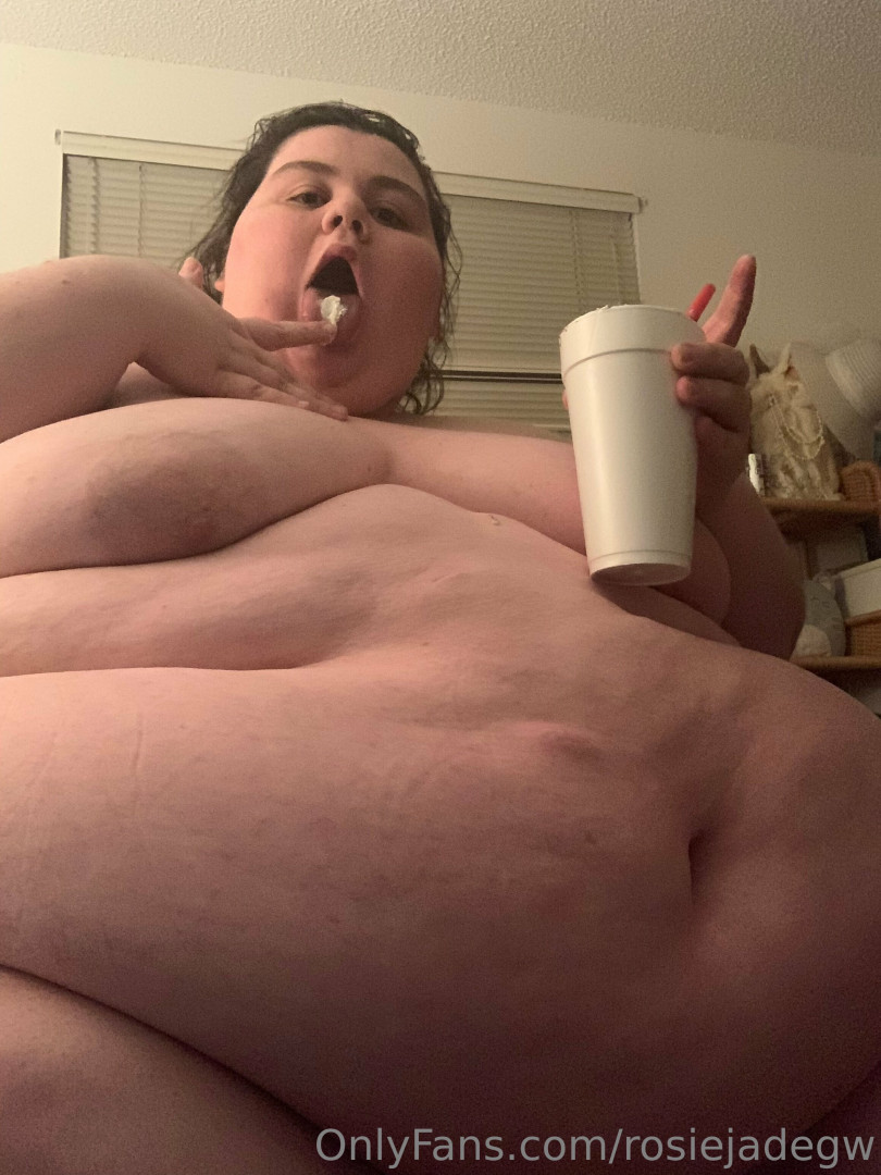 Photo by rosiejadegw published on May 18,2023 17:30:25 - BestThots