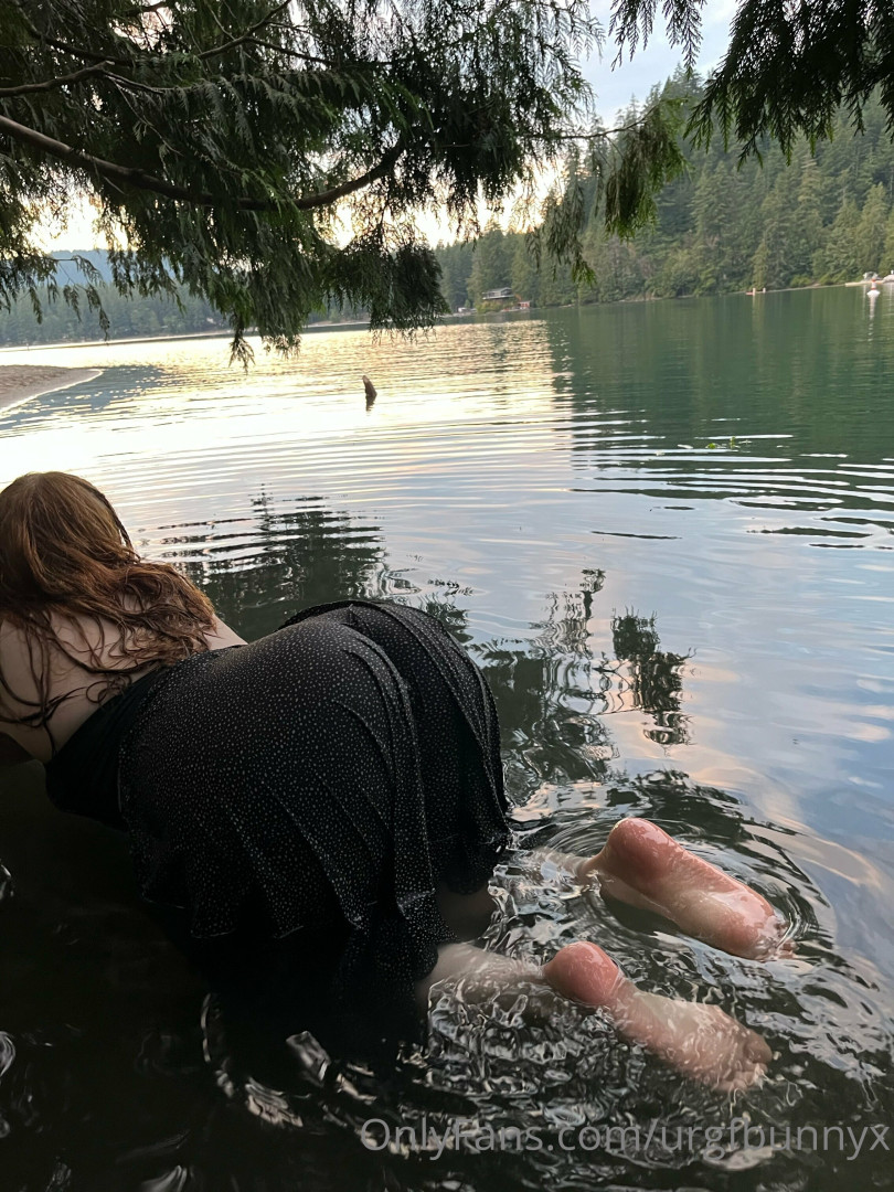 Photo by urgfbunnyx published on October 16,2023 16:33:50 - BestThots