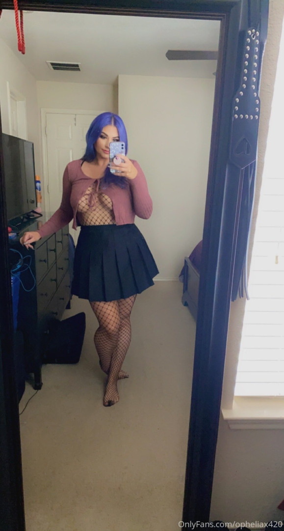 Photo by opheliax420 published on October 13,2023 08:03:23 - BestThots