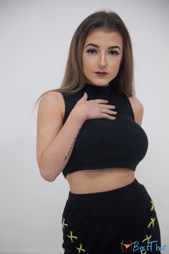 Photo by littlebrunette published on December 19,2024 01:11:16 - BestThots