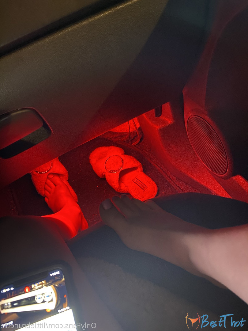 Photo by littlebrunette published on December 20,2024 01:12:08 - BestThots