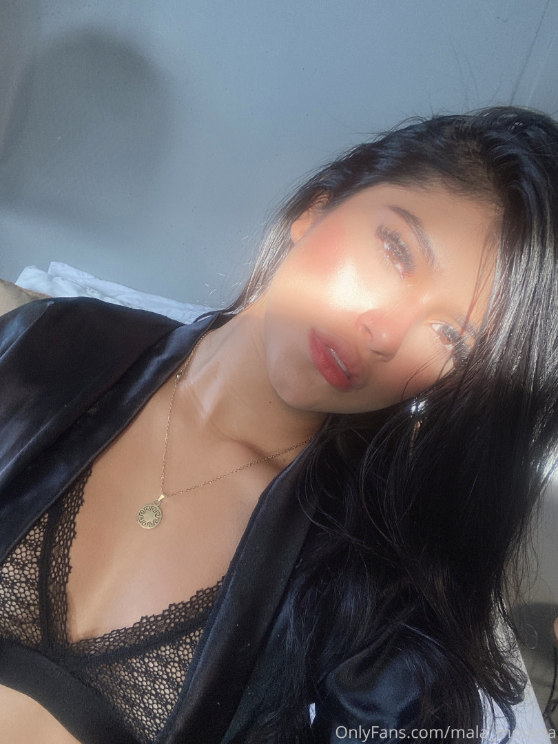 Photo by mala_morena published on October 15,2023 22:30:32 - BestThots