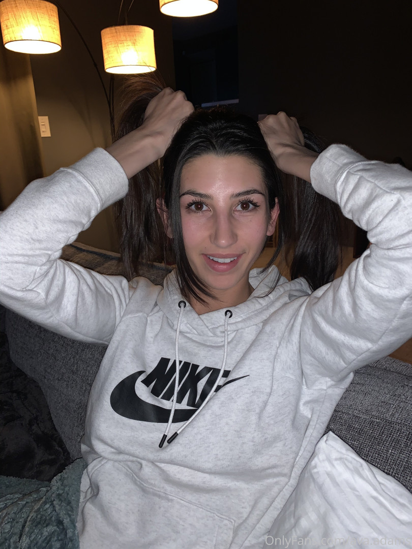 Photo by ava18adams published on November 24,2023 07:19:27 - BestThots
