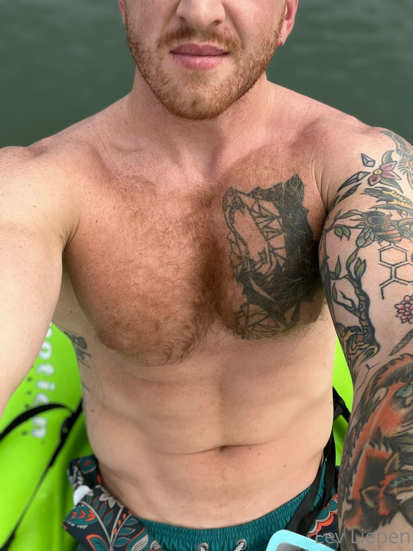 Photo by levlieben published on May 23,2023 01:19:58 - BestThots