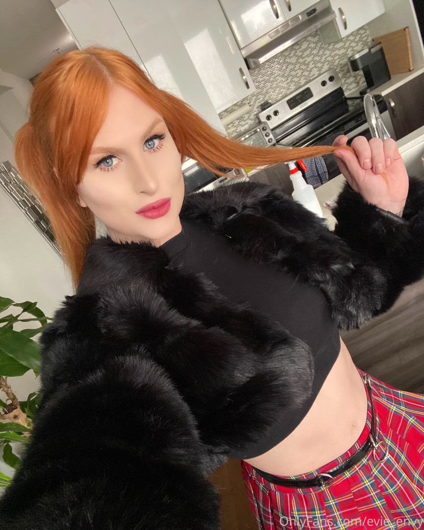 Photo by evie_envy published on July 13,2023 11:08:03 - BestThots