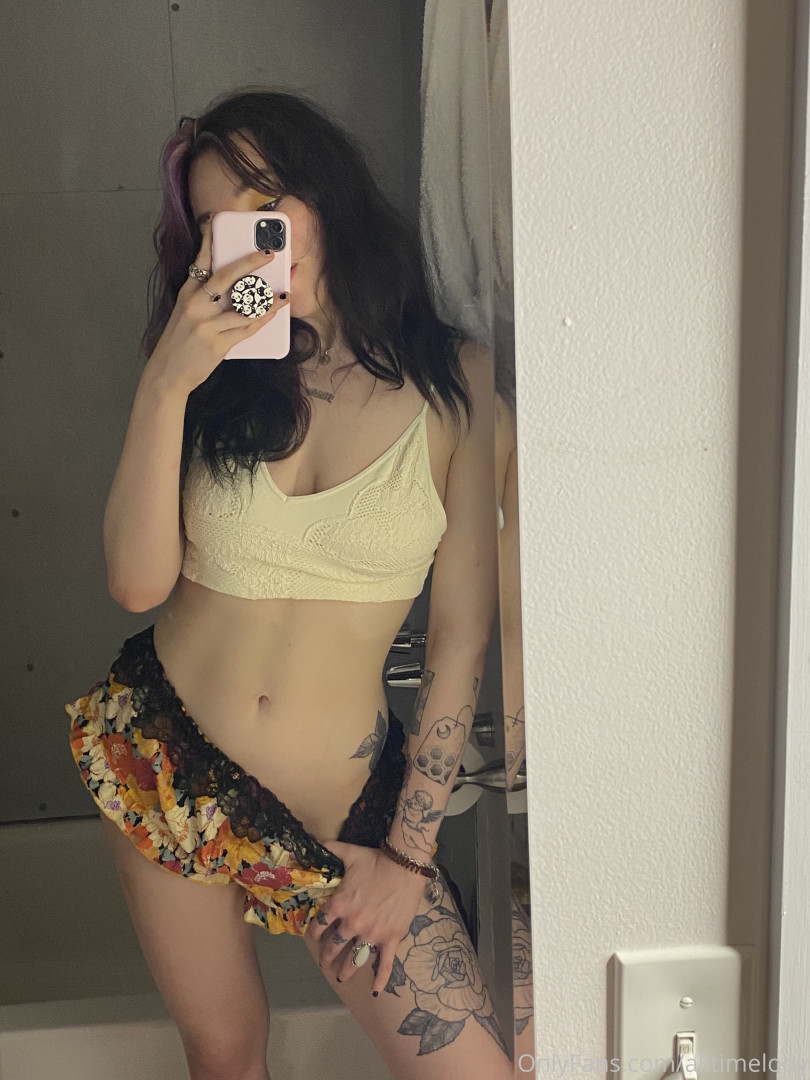 Photo by alltimelody published on October 16,2023 22:33:28 - BestThots