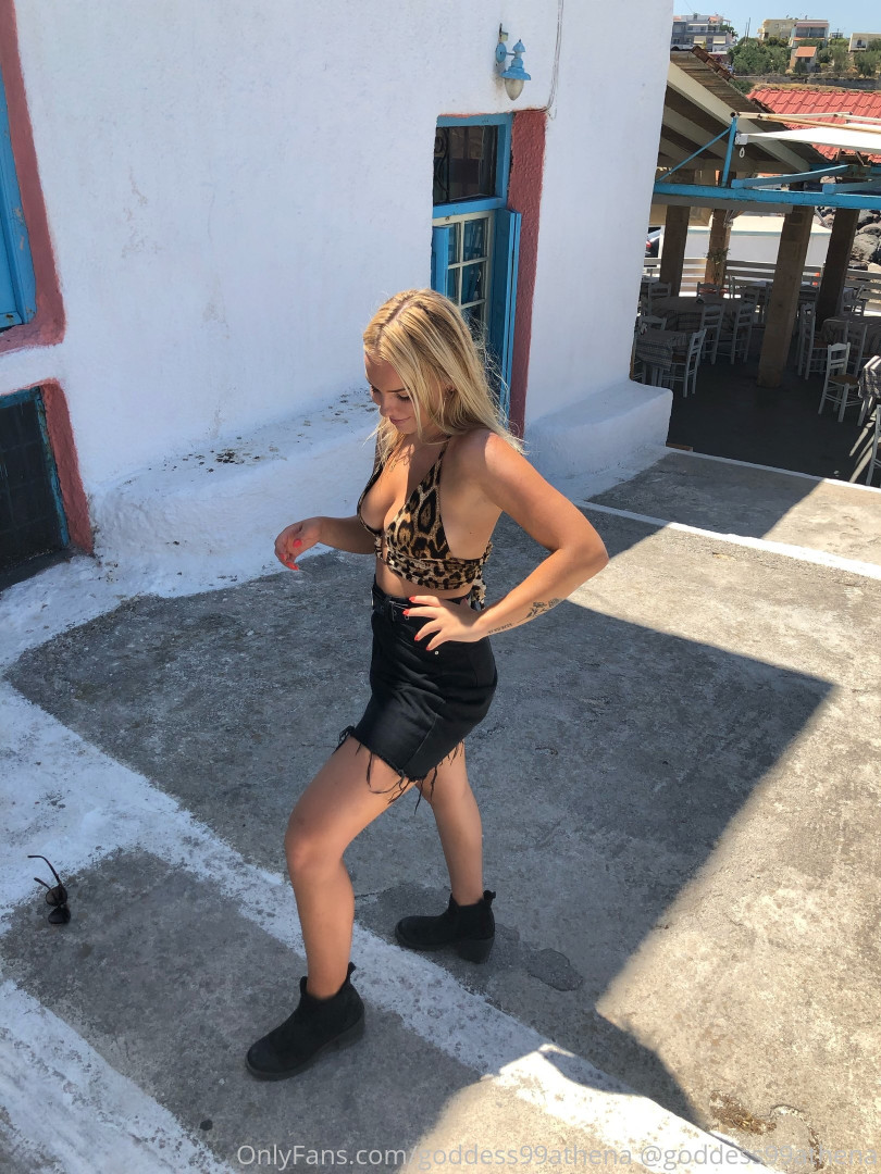 Photo by goddess99athena published on October 11,2023 11:09:02 - BestThots