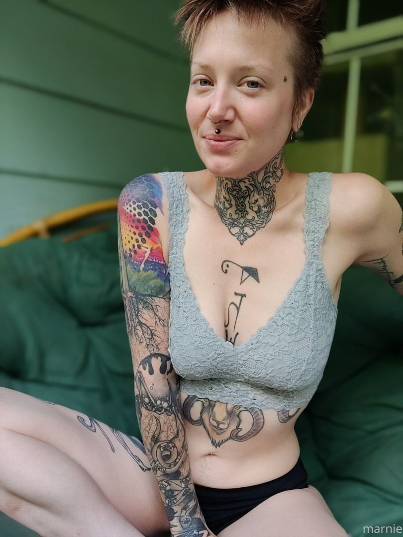 Photo by thesavorypie published on May 16,2023 21:16:41 - BestThots