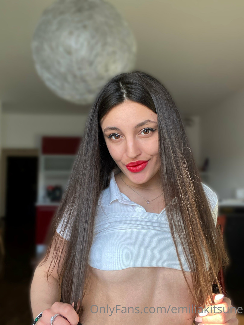 Photo by onlyemiliaa published on May 19,2023 19:31:41 - BestThots