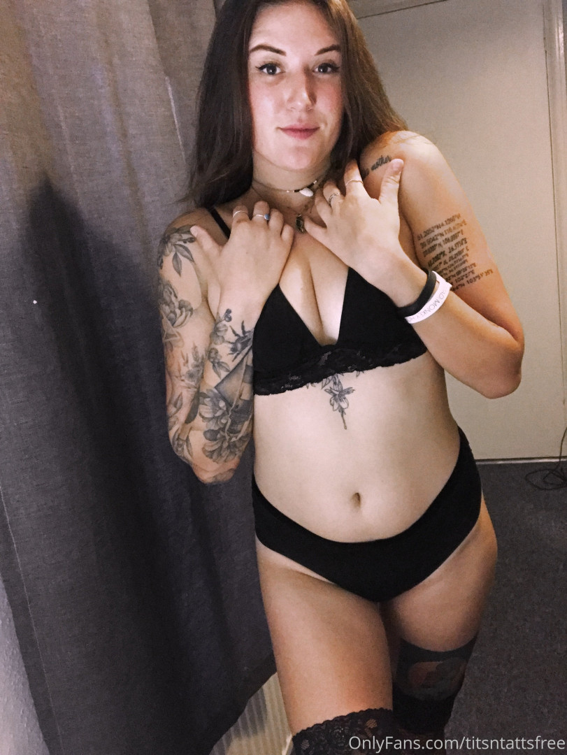 Photo by titsntattsfree published on May 16,2023 16:40:26 - BestThots