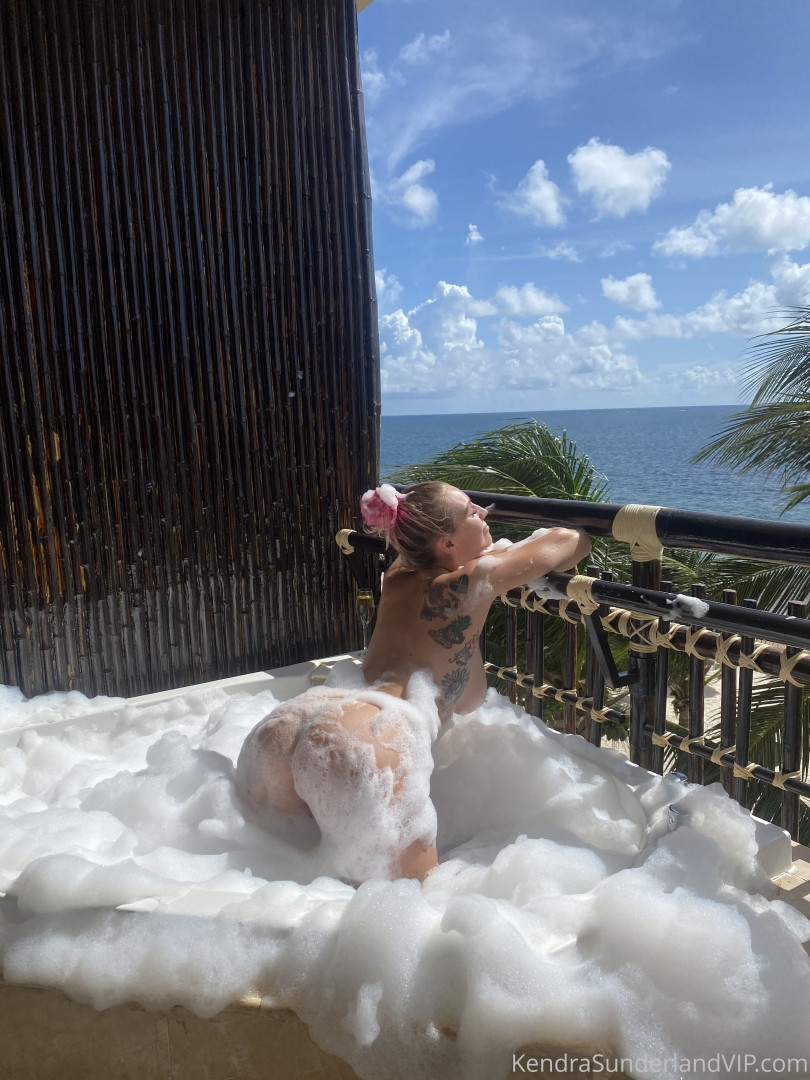 Photo by kslibrarygirl published on August 29,2023 16:19:34 - BestThots