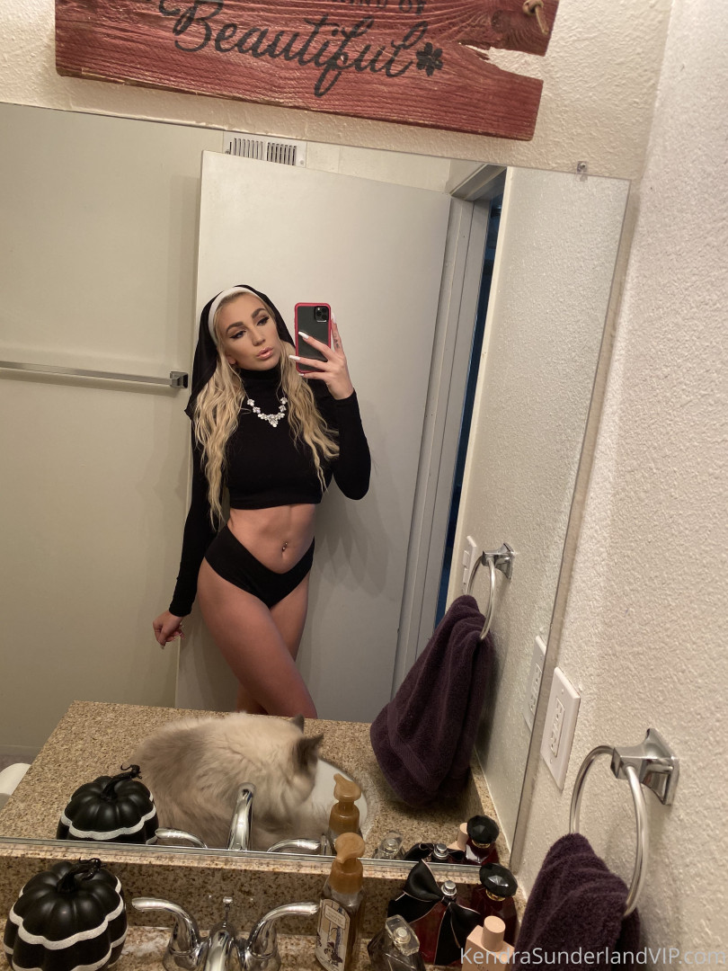 Photo by kslibrarygirl published on August 29,2023 16:28:06 - BestThots