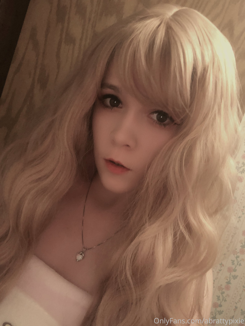 Photo by abrattypixie published on October 16,2023 20:17:42 - BestThots