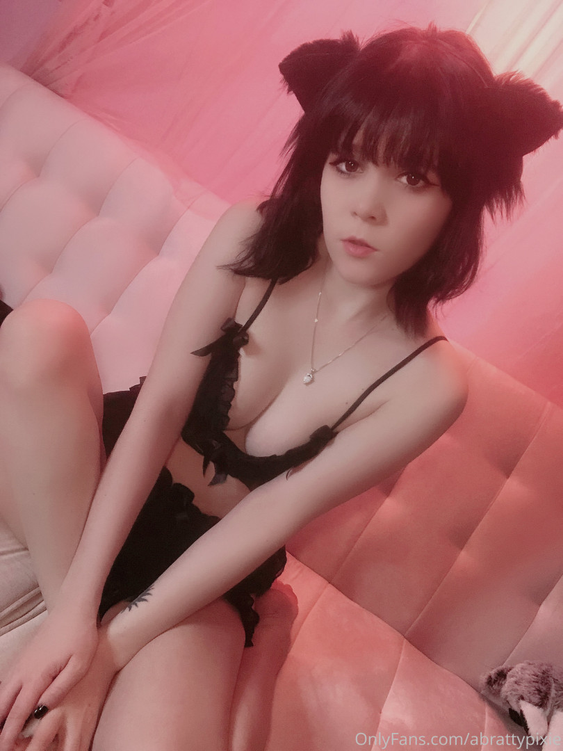Photo by abrattypixie published on October 16,2023 20:29:18 - BestThots