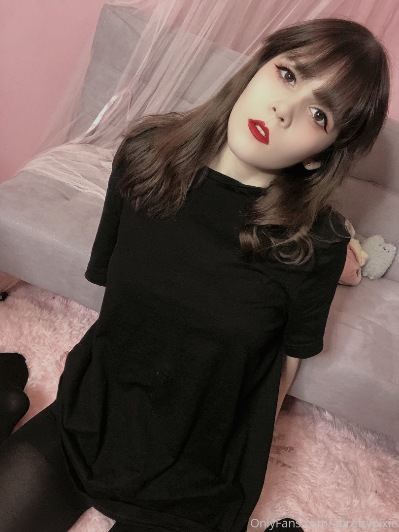 Photo by abrattypixie published on October 16,2023 20:40:04 - BestThots