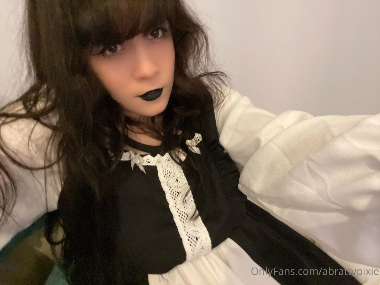 Photo by abrattypixie published on October 16,2023 21:39:24 - BestThots