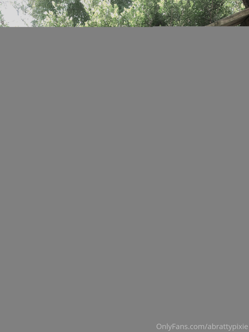 Photo by abrattypixie published on October 16,2023 21:47:51 - BestThots