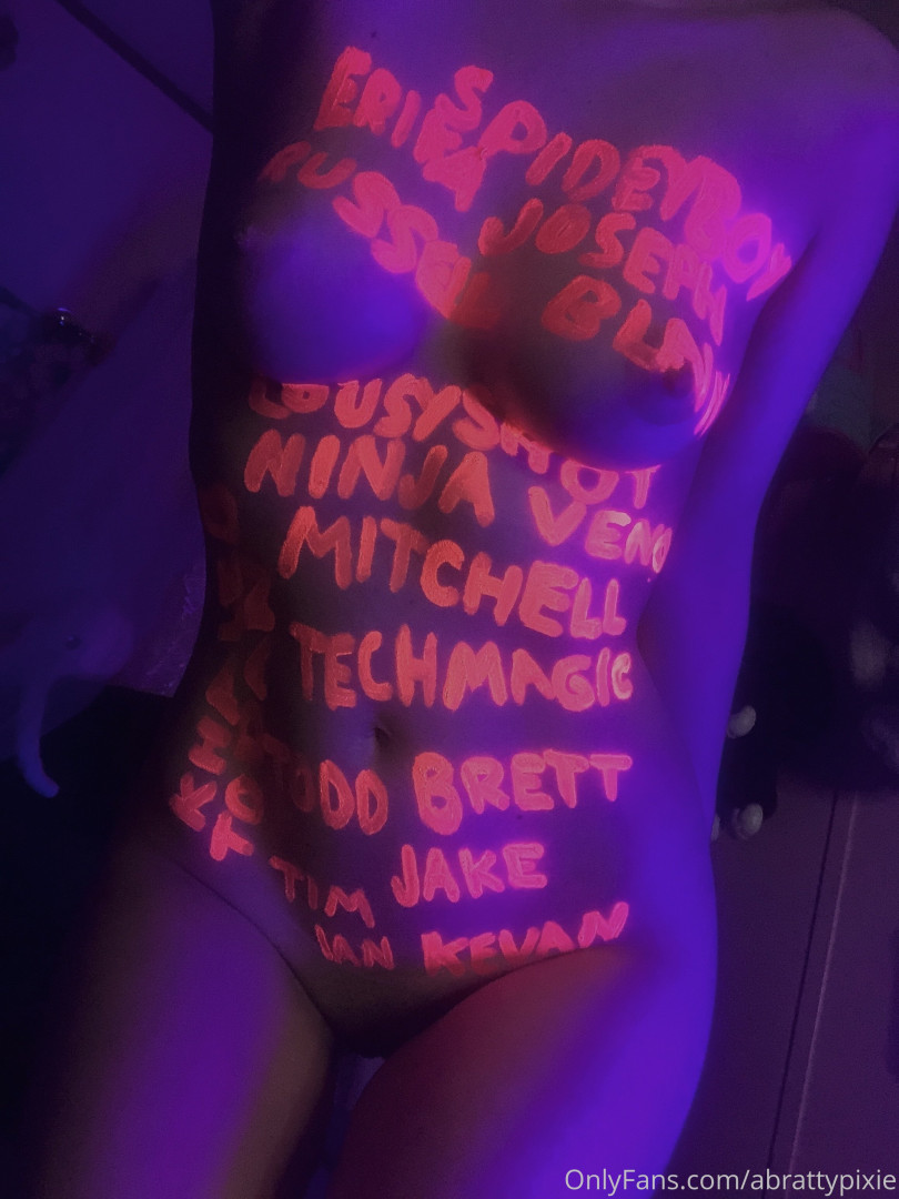 Photo by abrattypixie published on October 16,2023 21:57:37 - BestThots